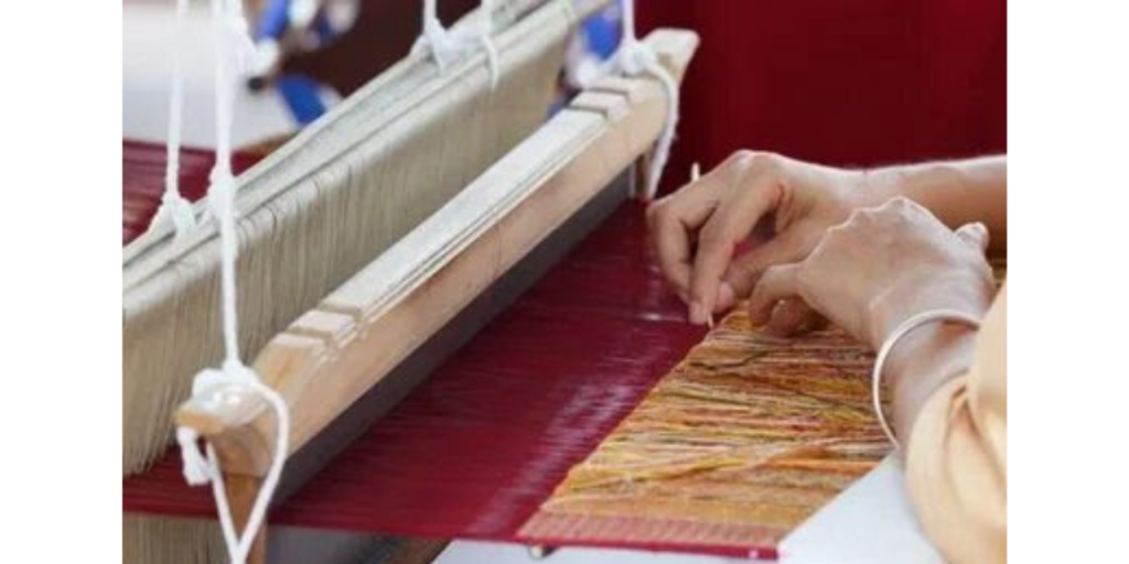 How Digital Platforms Are Expanding the Global Reach of Handloom Products