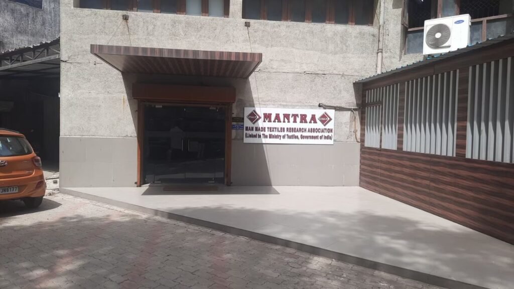 MANTRA Scientists Present Textile Research at IIT Delhi Conference